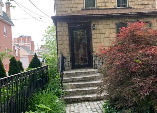 Property at 1636 Williamsbridge Rd, Bronx, NY 10461, 3 beds, 2 baths