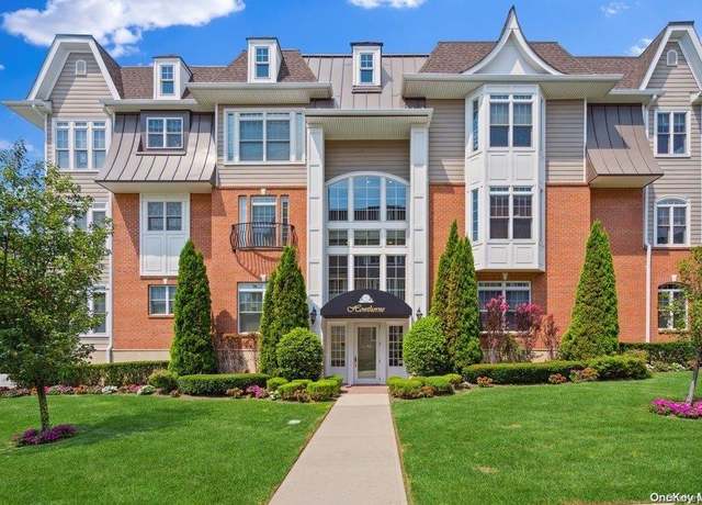 Property at 30 Shady Ln Unit 30-301, Westbury, NY 11590, 2 beds, 2 baths