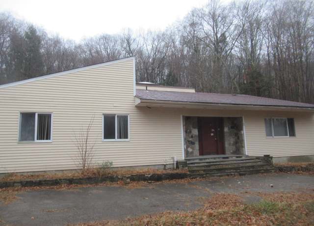 Property at 9 Jim Ln, Putnam Valley, NY 10579, 3 beds, 3 baths