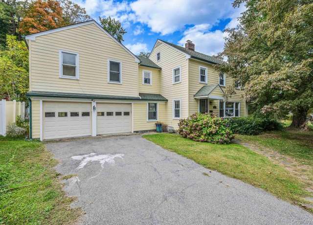 Property at 30 Violet Pl, Rhinebeck, NY 12572, 3 beds, 2.5 baths