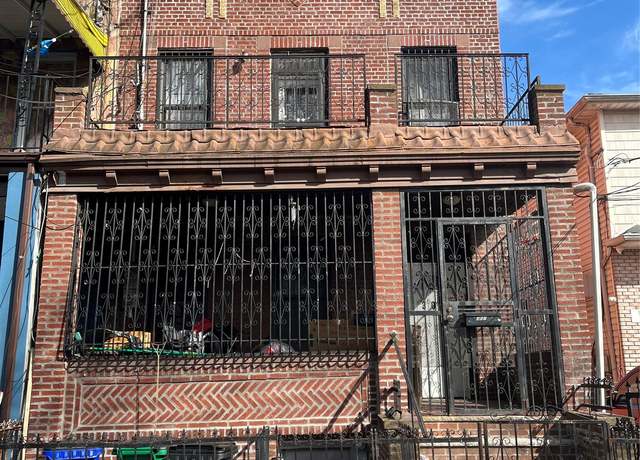 Property at 307 Berriman St, Brooklyn, NY 11208, 6 beds, 4 baths