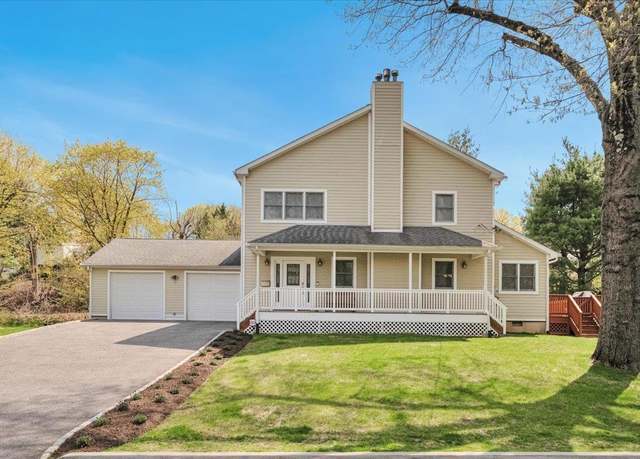 Property at 9 Concord Rd, Ardsley, NY 10502, 4 beds, 3 baths