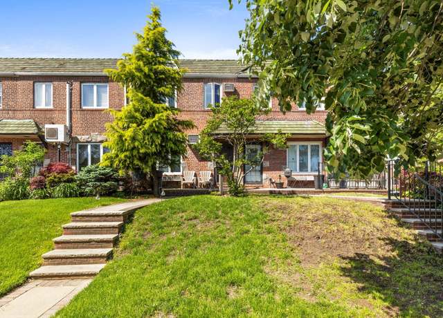 Property at 61-04 77th St, Middle Village, NY 11379, 3 beds, 2 baths