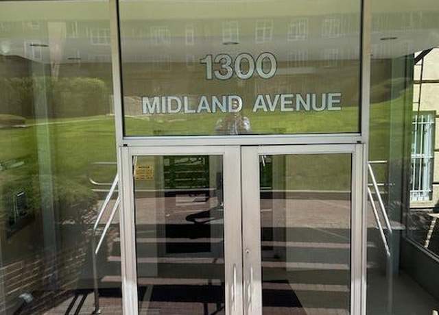 Property at 1300 Midland Ave Unit C76, Bronxville, NY 10701, 1 bed, 1 bath