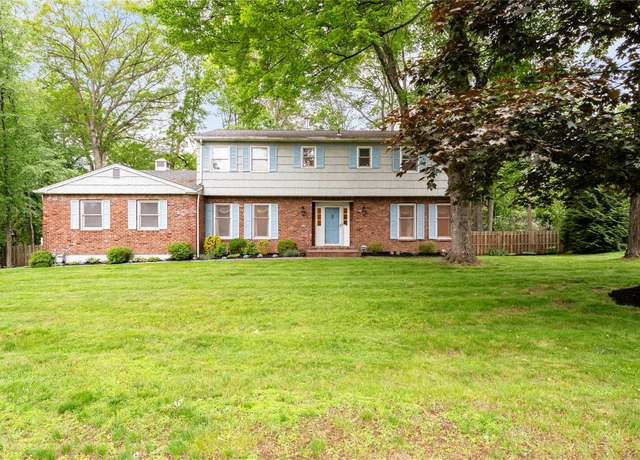 Property at 123 Birch Ln, New City, NY 10956, 4 beds, 2.5 baths