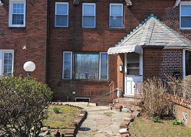 Property at 11422 201st St, Saint Albans, NY 11412, 3 beds, 1.5 baths