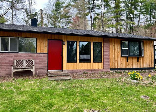 Property at 24 Overlook Dr, Woodstock, NY 12498, 3 beds, 1 bath