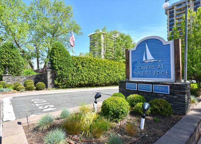 Property at 18-15 215th St Unit 4L, Bayside, NY 11360, 1 bed, 1 bath