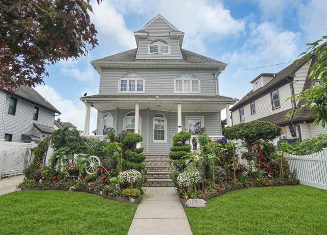 Property at 89-10 189th St, Hollis, NY 11423, 4 beds, 3 baths
