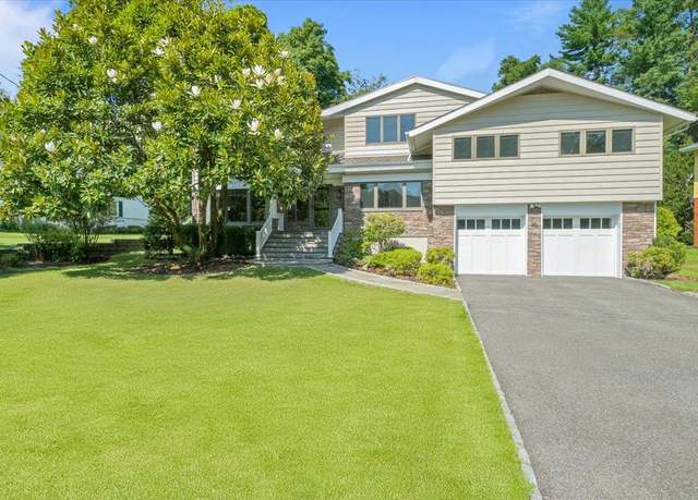 Property at 50 Black Birch Ln, Scarsdale, NY 10583, 5 beds, 4 baths