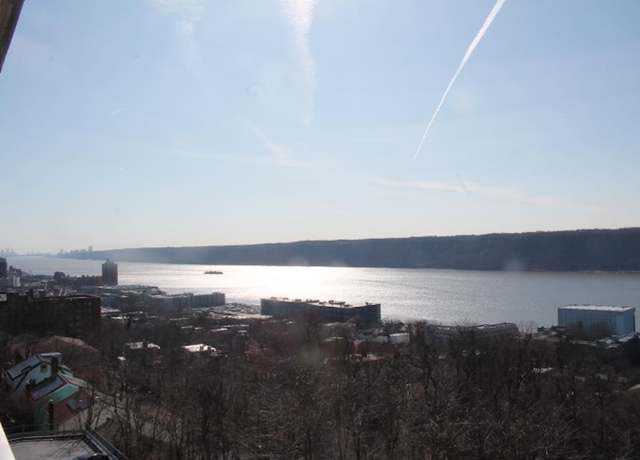 Property at 377 N Broadway #624, Yonkers, NY 10701, 3 beds, 2 baths