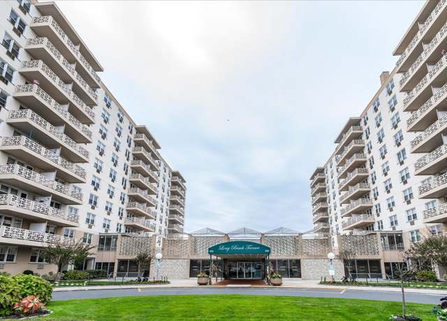 Property at 430 Shore Rd Unit 6A, Long Beach, NY 11561, 1 bed, 1 bath