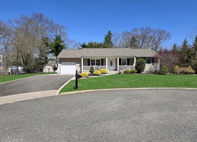 Property at 11 Addie Ln, Nesconset, NY 11767, 3 beds, 2 baths