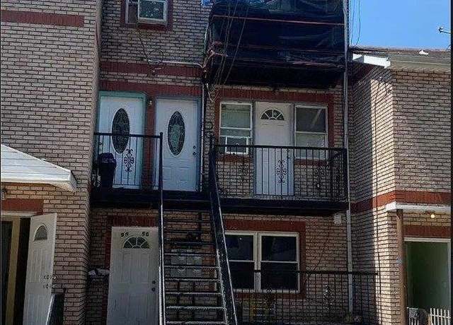 Property at 95-50 112th St, Richmond Hill S., NY 11419, 7 beds, 6 baths