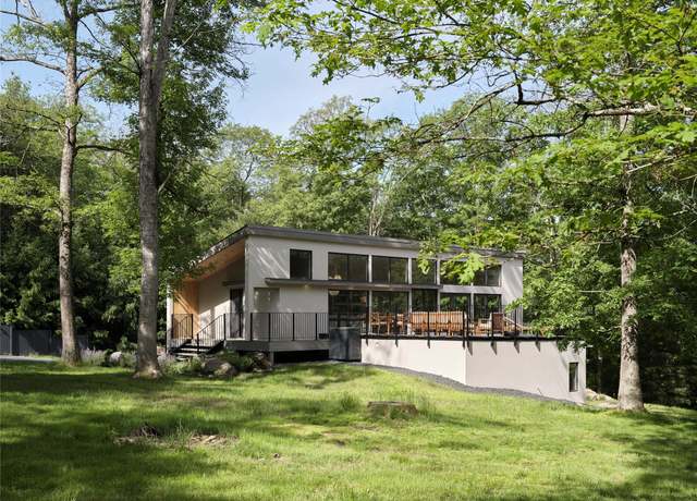 Property at 43 Lower Lumber Rd, Glen Spey, NY 12737, 3 beds, 2.5 baths