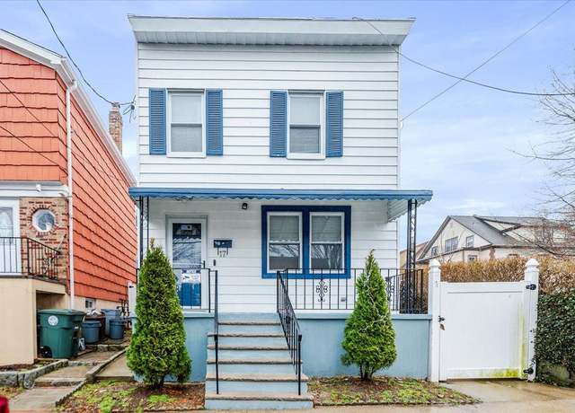 Property at 17 Edgar Pl, Port Chester, NY 10573, 2 beds, 1.5 baths