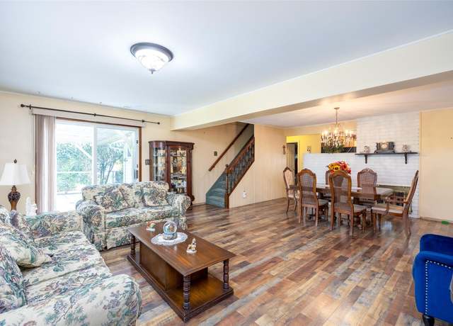 Property at 33 Atlas Ln, Hicksville, NY 11801, 4 beds, 2 baths
