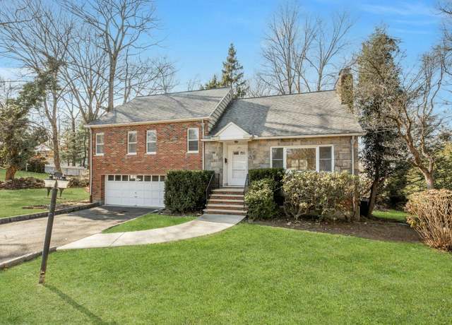 Property at 120 Inwood Rd, Scarsdale, NY 10583, 4 beds, 3 baths