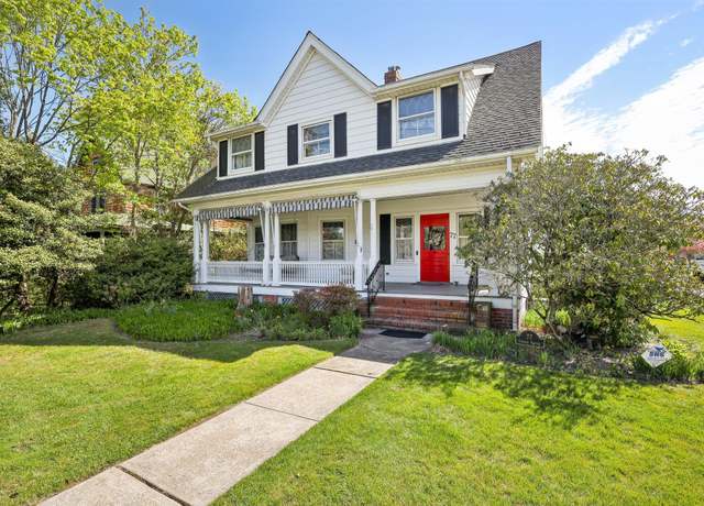 Property at 77 Church Ave, Islip, NY 11751, 4 beds, 2.5 baths