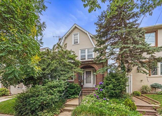 Property at 16608 Cryders Ln, Beechhurst, NY 11357, 5 beds, 2.5 baths
