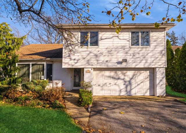 Property at 1030 Cedarhurst St, North Woodmere, NY 11581, 4 beds, 2.5 baths