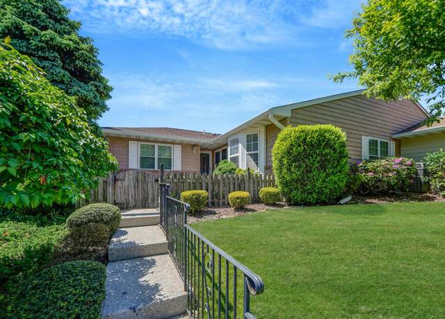 Property at 192 Theodore Dr, Coram, NY 11727, 2 beds, 2 baths