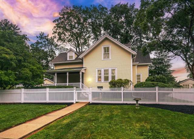 Property at 12 Beechwood Ter, Poughkeepsie, NY 12601, 3 beds, 1.5 baths
