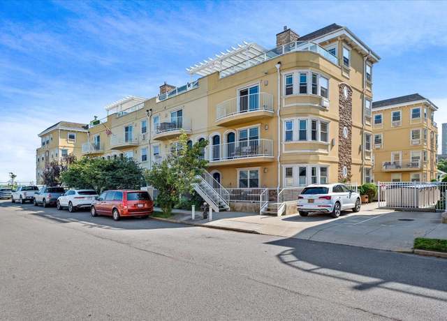 Property at 171 Beach 100th St Unit 9C, Rockaway Park, NY 11694, 3 beds, 2.5 baths