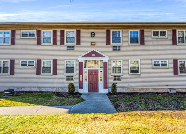 Property at 324 Post Ave Unit 9K, Westbury, NY 11590, 2 beds, 1 bath