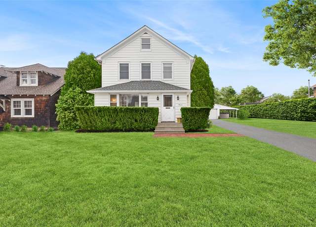 Property at 11 Henry St, Southampton, NY 11968, 3 beds, 2 baths