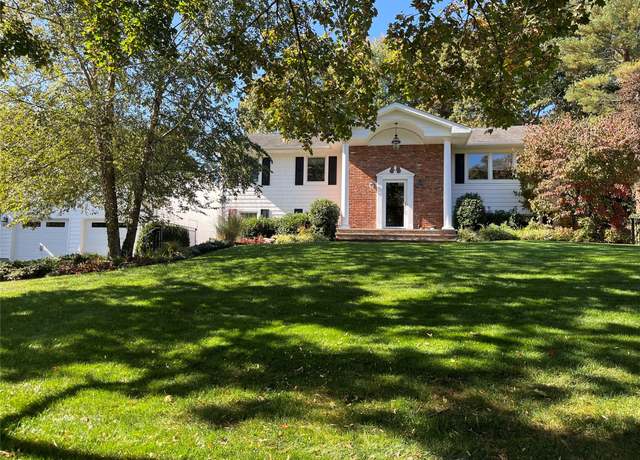 Property at 49 Cross Bow Ln, Commack, NY 11725, 4 beds, 2.5 baths