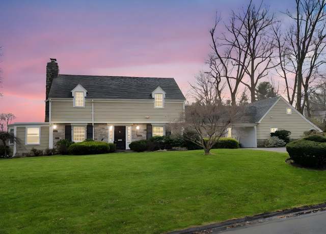 Property at 37 Hathaway Ln, White Plains, NY 10605, 4 beds, 3.5 baths