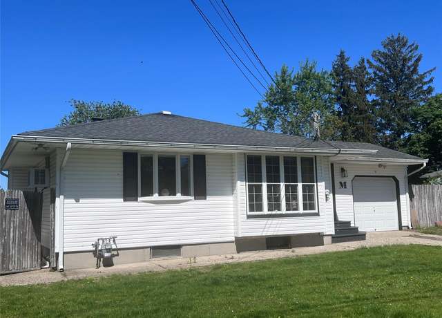 Property at 68 Ruland Rd, Selden, NY 11784, 3 beds, 1 bath