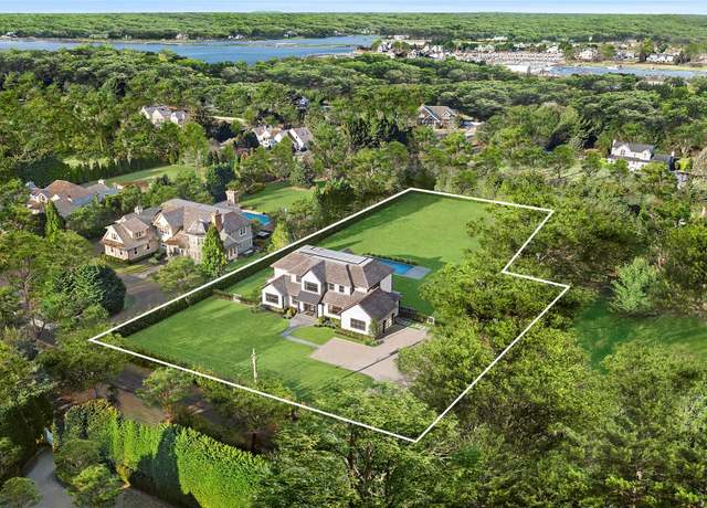 Property at 21 Cedar Ln, Remsenburg, NY 11960, 7 beds, 7 baths