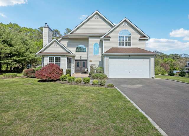 Property at 20 Mercer St, Port Jefferson Station, NY 11776, 4 beds, 2.5 baths