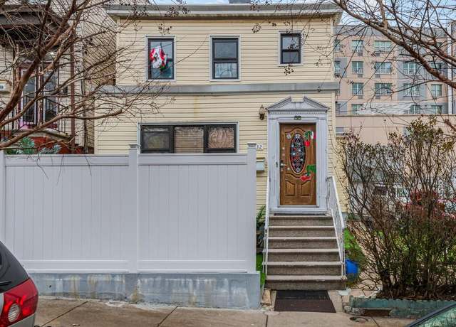 Property at 3632 Willett Ave, Bronx, NY 10467, 3 beds, 1.5 baths