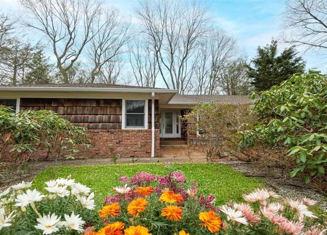 Property at 22 Damin Cir, Saint James, NY 11780, 4 beds, 2 baths