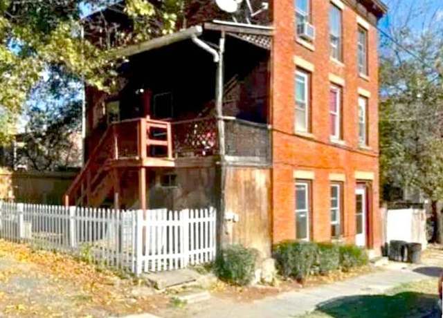 Property at 26 Farrington, Newburgh, NY 12550, 1 bed, 3 baths