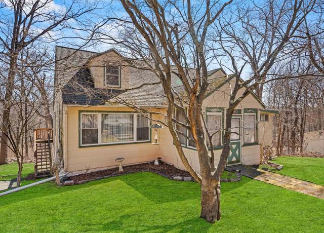 Property at 25 Woodward Ter, Central Valley, NY 10917, 4 beds, 1.5 baths