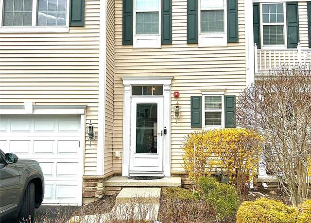 Property at 19 Brighton Dr #1703, Newburgh, NY 12550, 3 beds, 2.5 baths
