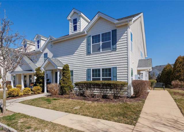 Property at 157 Brattle Cir, Melville, NY 11747, 2 beds, 2 baths