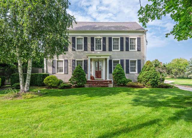 Property at 9875 Main Bayview Rd, Southold, NY 11971, 4 beds, 3 baths