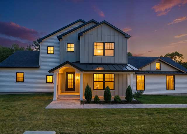 Property at 1708 Fieldstone Manor Dr, Mohegan Lake, NY 10547, 4 beds, 3.5 baths