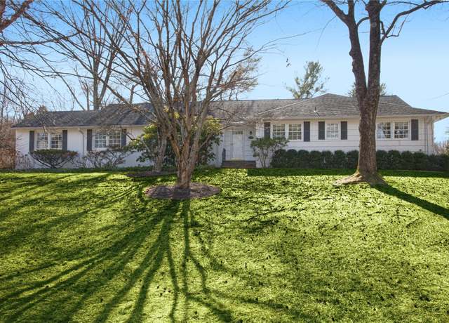 Property at 103 Meadow Rd, Briarcliff Manor, NY 10510, 5 beds, 3.5 baths