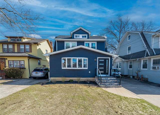 Property at 73 Emerson Pl, Valley Stream, NY 11580, 3 beds, 1.5 baths