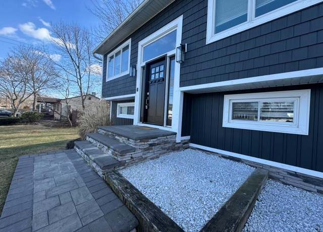 Property at 12 Fountain Ave, Selden, NY 11784, 5 beds, 3 baths