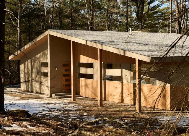 Property at 83 Lower Lumber Rd, Glen Spey, NY 12737, 3 beds, 2 baths