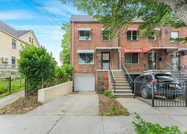 Property at 4027 Gunther Ave, Bronx, NY 10466, 3 beds, 2.5 baths