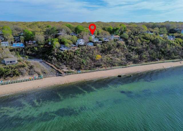 Property at 31 Beach Hill Dr, Baiting Hollow, NY 11933, 2 beds, 1 bath