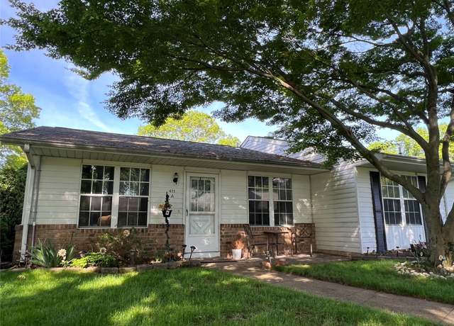 Property at 411A Weymouth Ct Unit 411A, Ridge, NY 11961, 2 beds, 1 bath